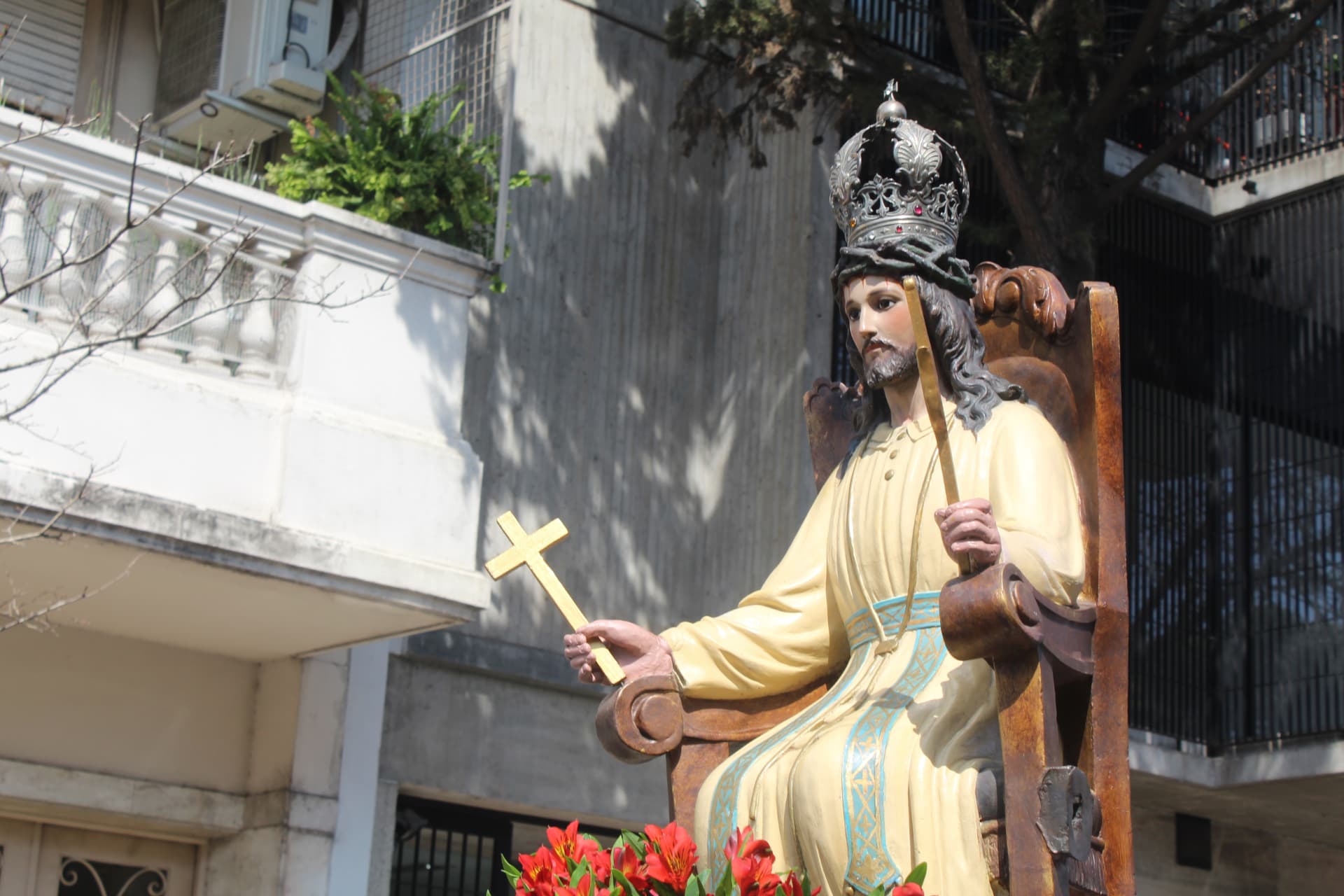 Imagen de Jesús de la Buena Esperanza en su trono